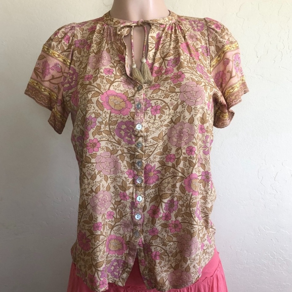 Spell Love Story Short Sleeve Blouse in XL - NWT